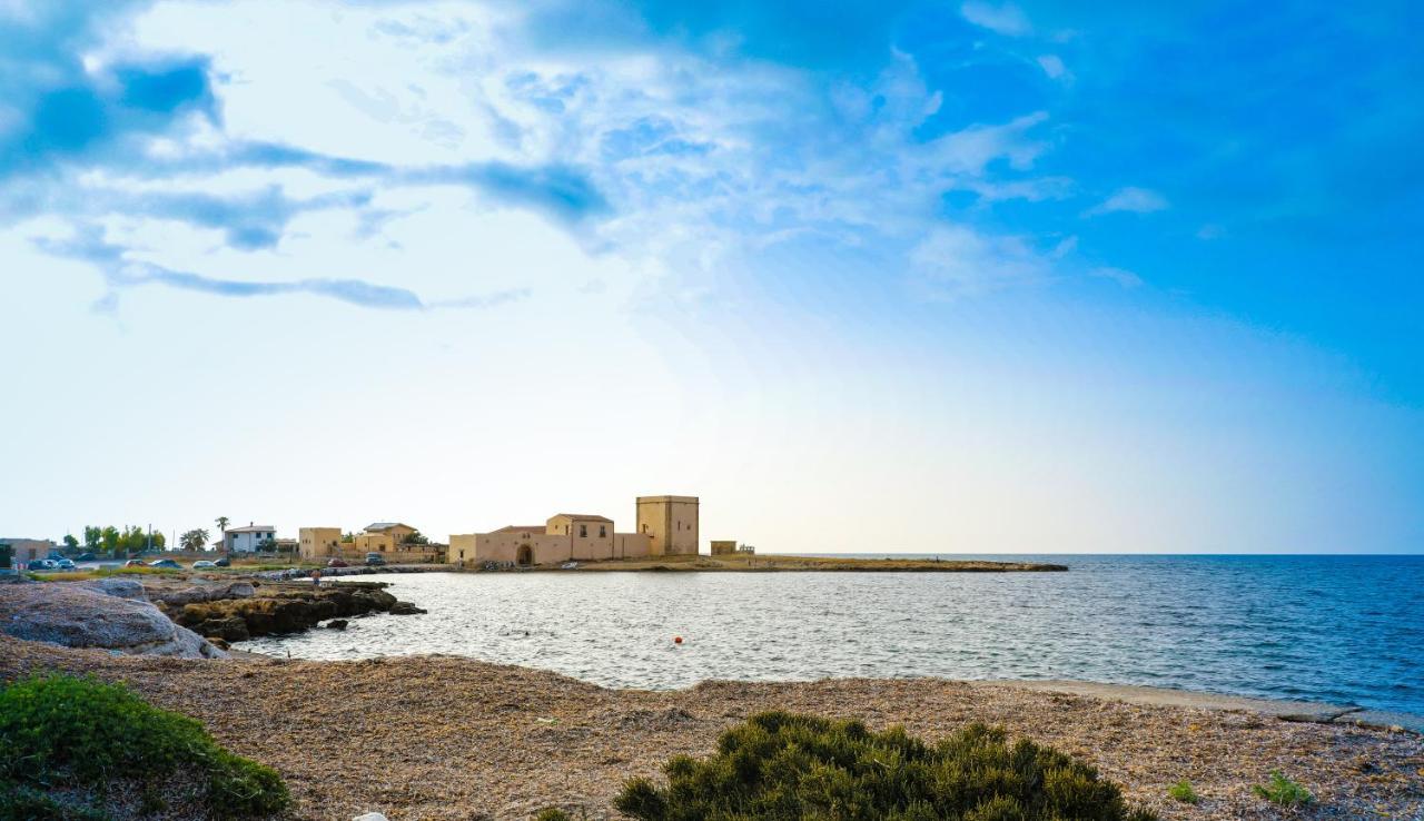 Airport Sicily Home Palermo Carini Exterior photo