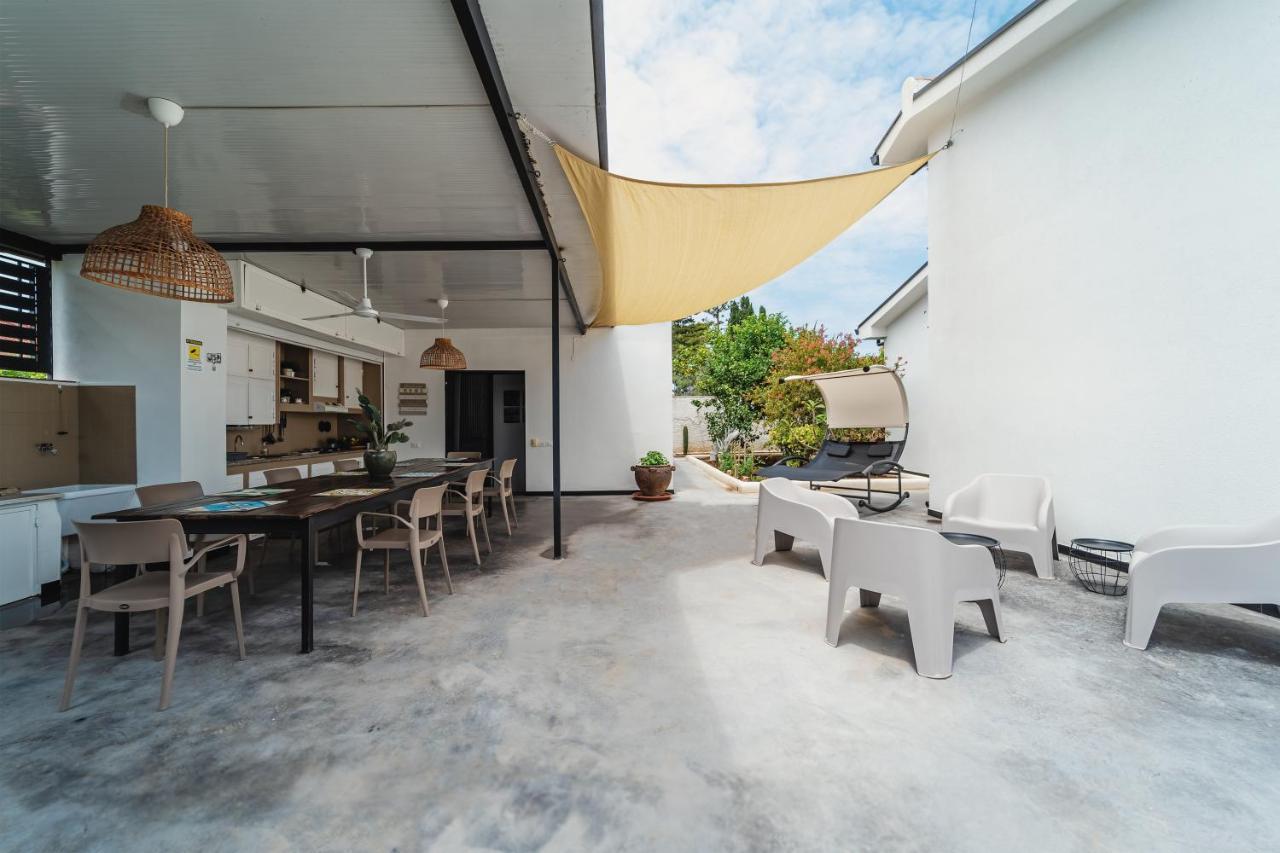 Airport Sicily Home Palermo Carini Exterior photo